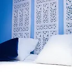 Life Apartments Giralda Suites